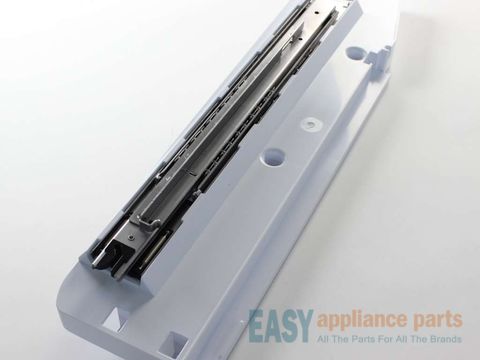 Assembly COVER-RAIL PANTRY L – Part Number: DA97-06399A