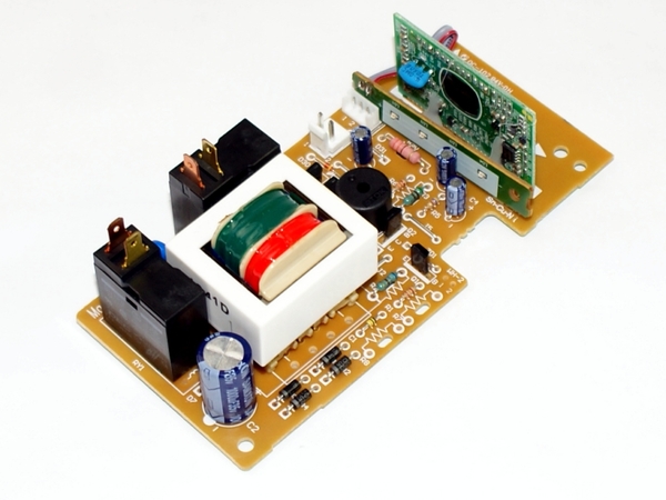 CONTROL BOARD – Part Number: 5304440820